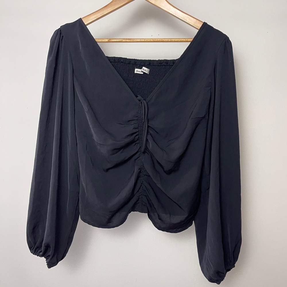 Hollister Black Ruched V-Neck Blouse Size M
